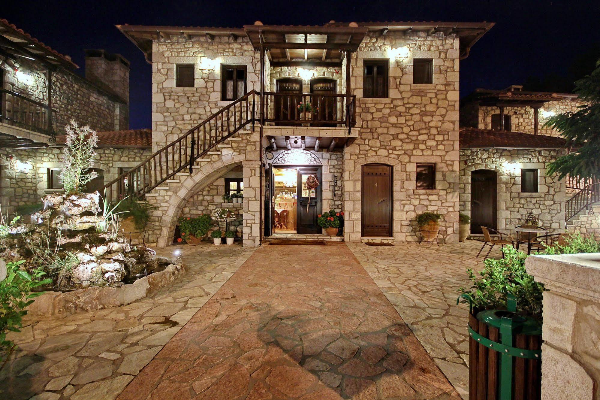 En Dimitsani Hotel Dimitsana Exterior photo